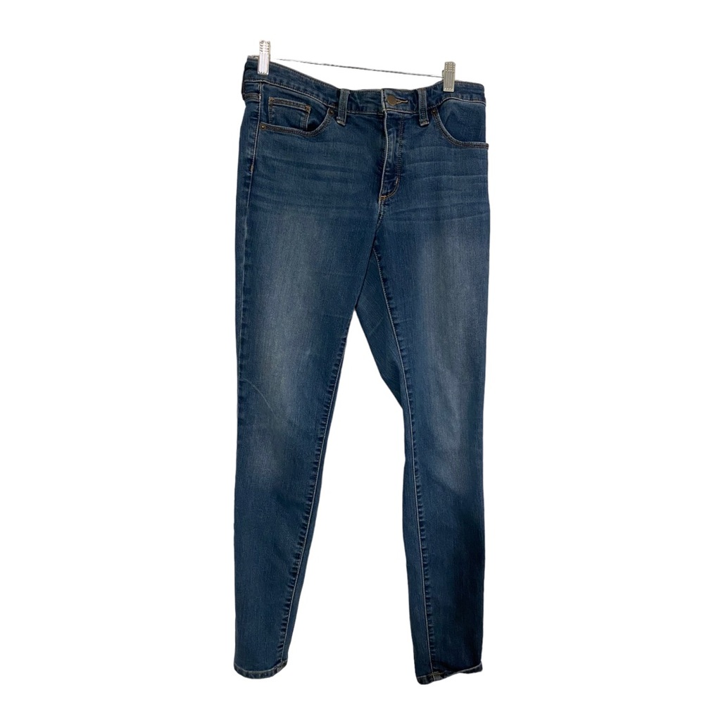 Universal Thread Jeans